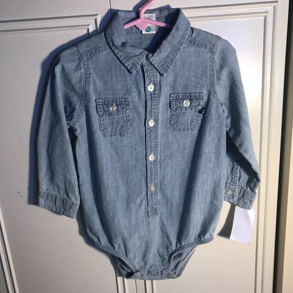 baby g'bosh Other - Oshkosh B'gosh button-front bodysuit size 24M